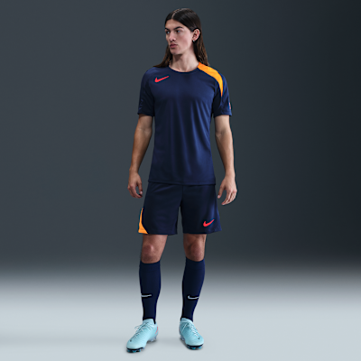 Nike Strike