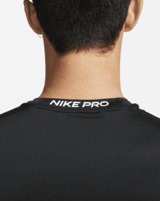 Nike Pro Dri-FIT Men's Slim Fit Sleeveless Top.