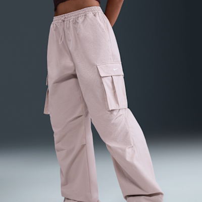 Nike Sportswear Women's Mid-Rise Oversized Woven Cargo Trousers