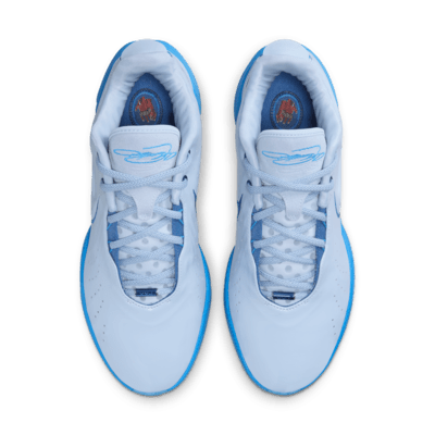 Calzado de básquetbol LeBron XXI