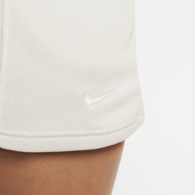 Nike Sportswear Chill Terry Pantalons curts de teixit French Terry de cintura alta i ajust entallat de 5 centímetres - Dona