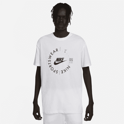 nike t shirt white mens