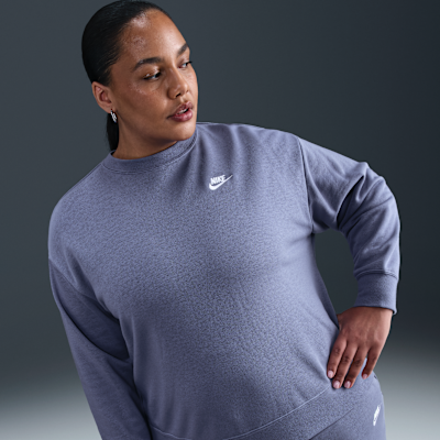 Nike Sportswear Club Fleece Women's Loose Crew-Neck Sweatshirt (Plus Size)