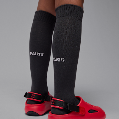 Conjunto de três peças de futebol Replica Jordan do quarto equipamento Stadium Paris Saint-Germain 2025/26 para criança