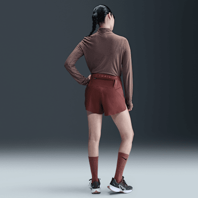 Nike Trail 女款 Dri-FIT 隱藏式內裡褲跑步短褲