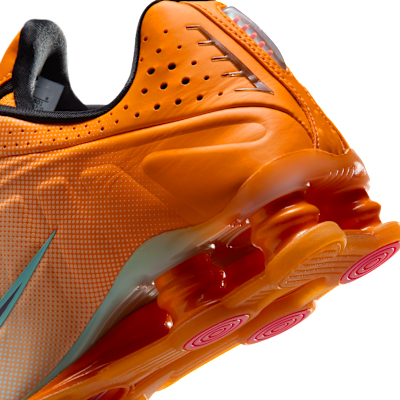 ナイキ ショックス R4 ウィメンズシューズ