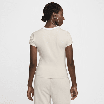 Nike Sportswear Chill Knit Women's Slim Cropped Tee