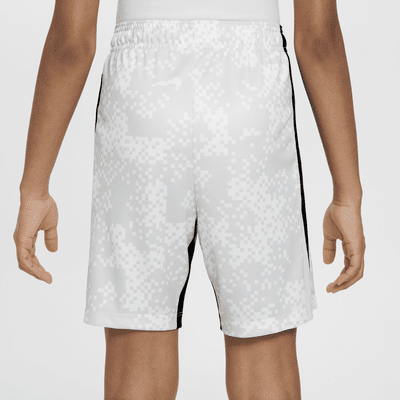 Nike Academy Pro Older Kids' Dri-FIT Football Shorts