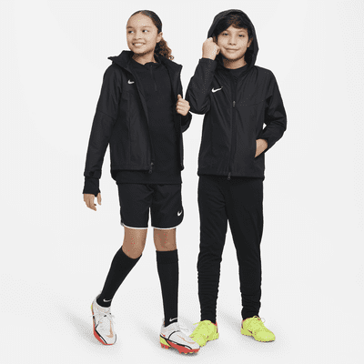 Nike Storm-FIT Academy23 futball-esőkabát nagyobb gyerekeknek
