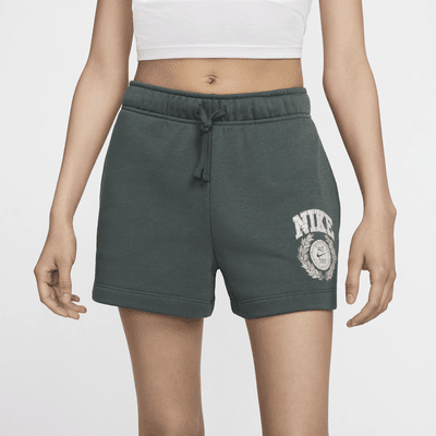 Shorts con gráfico de tiro medio para mujer Nike Sportswear Club Fleece