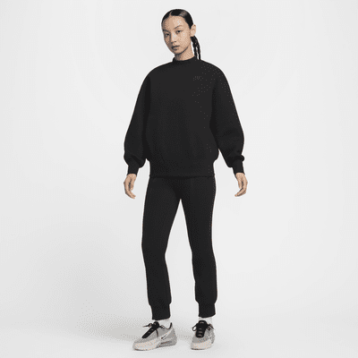 Nike Sportswear Tech Fleece Women's Oversized Crew-Neck Sweatshirt