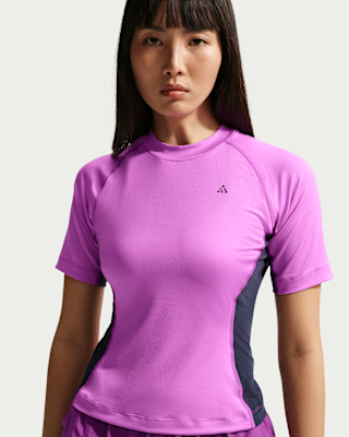 Женские шорты Nike ACG "Wildsee" Dri-FIT Short-Sleeve Base Layer Top