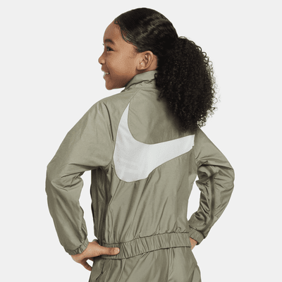 Chamarra holgada para niñas talla grande Nike Sportswear Windrunner