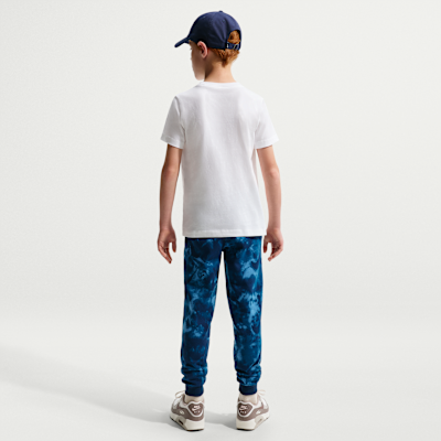Nike Sportswear Older Kids' T-Shirt