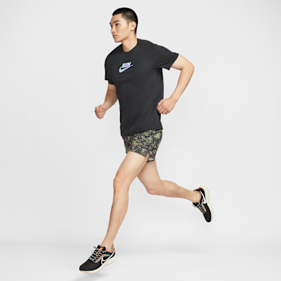 Nike Stride Men's Dri-FIT 18cm (approx) Brief-Lined Printed Running Shorts
