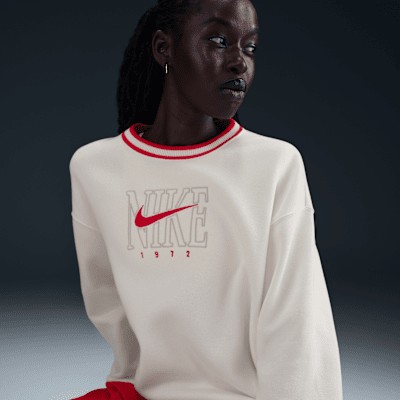 Nike Sportswear Phoenix Fleece Women's Oversized Graphic Crew-Neck Sweatshirt