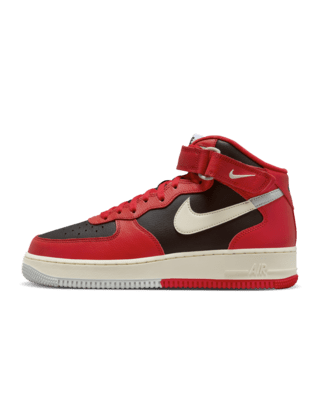 Nike Men's Air Force 1 '07 LV8 Worldwide Pack Basketball Shoes 