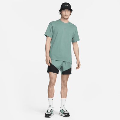 Nike Sportswear Premium Essentials 男款 T 恤