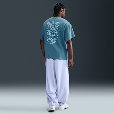 Nike Solo Swoosh Erkek Tişörtü