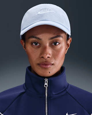 Женская кепка Nike Club Unstructured Futura Wash Cap