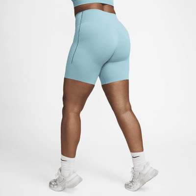 Shorts de ciclismo con bolsillos de 20 cm de tiro alto y media sujeción para mujer Nike Universa