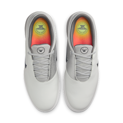 Nike Victory Tour 4 Golf Shoes