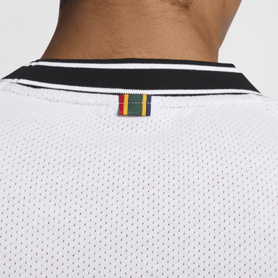 Haut de tennis à manches courtes NikeCourt Heritage pour homme