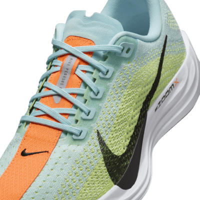 Tenis de correr en carretera para mujer Nike Pegasus Plus