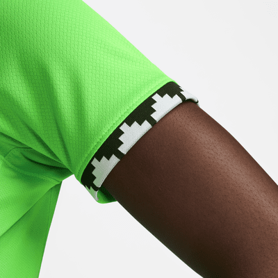 Jersey de fútbol Nike Dri-FIT de Nigeria local 2023 Stadium para mujer