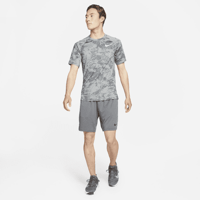 Shorts de entrenamiento con malla para hombre Nike