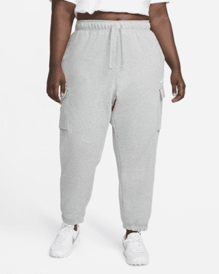 Женские  Nike Sportswear Club Fleece Mid-Rise Oversized Cargo Sweatpants (Plus Size)