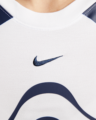 Nike Sportswear Chill Knit