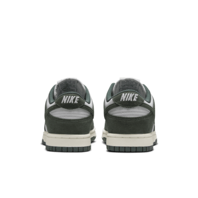 Nike Dunk Low Kadın Ayakkabısı