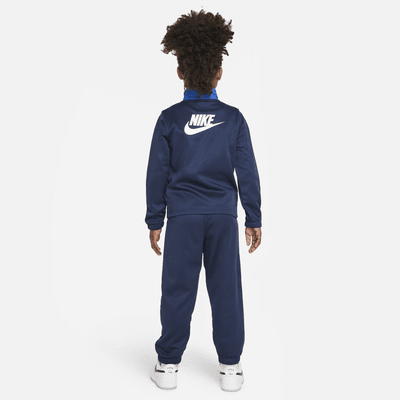 Conjunto de entrenamiento Dri-FIT para niños talla pequeña Nike Sportswear Lifestyle Essentials 2-Piece Set