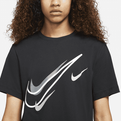 nike sportswear logo t shirt