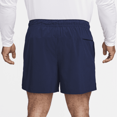 Shorts versátiles sin forro Dri-FIT de 13 cm para hombre Nike Unlimited