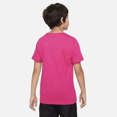 Nike Sportswear Older Kids' T-Shirt