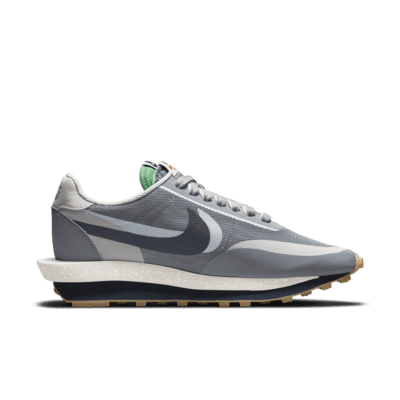 Calzado Nike LDWaffle x sacai x CLOT