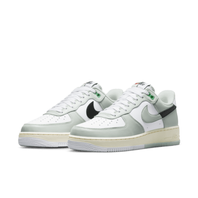 Calzado para hombre Nike Air Force 1 '07 LV8