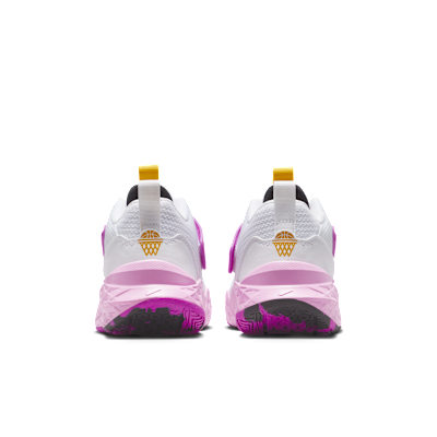 Nike Team Hustle D 12 Older Kids' Basketball Shoes