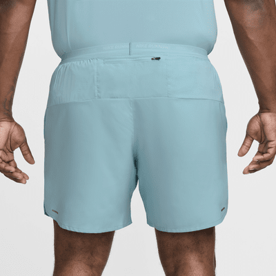 Short de running avec sous-short intégré 18 cm Dri-FIT Nike Stride pour homme