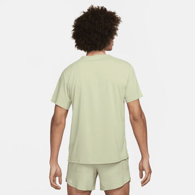 Camisola de running de manga curta Dri-FIT UV Nike Miller para homem