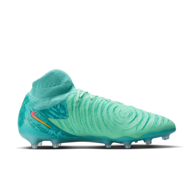 Nike Phantom Luna 2 Elite LV8 AG High-Top Football Boot. Nike SI