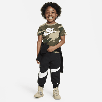 Nike Club Seasonal Camo Basic Tee Toddler Dri-FIT T-Shirt. Nike.com