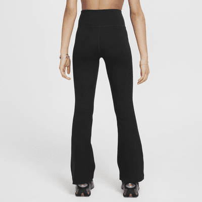 Nike Sportswear Classic Leggings mit hohem Bund und ausgestelltem Bein für Mädchen