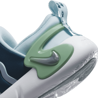 Nike Dynamo GO SE Younger Kids' Easy On/Off Shoes