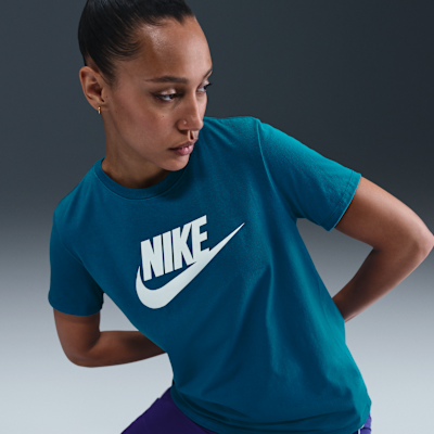 Playera con logotipo para mujer Nike Sportswear Essentials