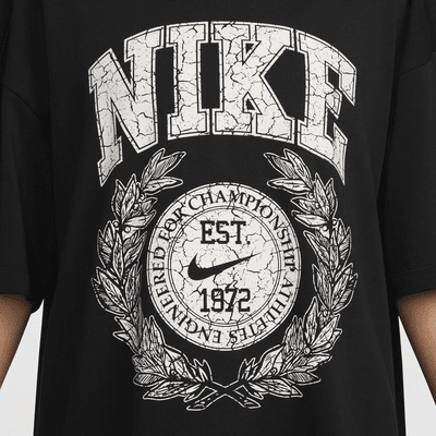 Nike Sportswear Essential Women's Oversized T-Shirt