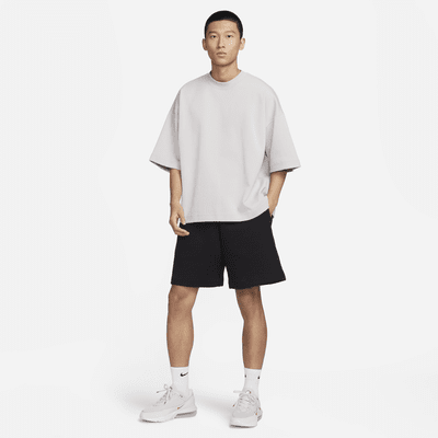 เสื้อแขนสั้นผู้ชายขนาดโอเวอร์ไซส์ Nike Sportswear Tech Fleece Reimagined