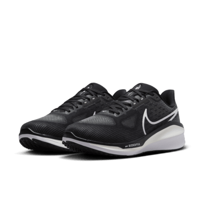 Chaussure de running sur route Nike Vomero 17 (extra-large) pour homme